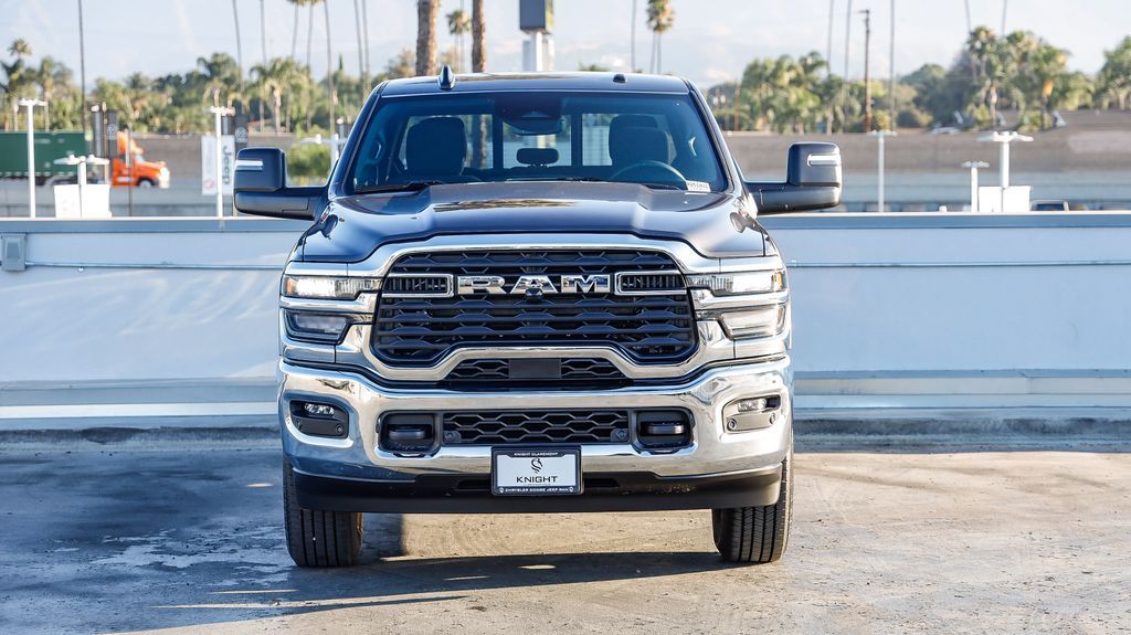 2025 Ram 2500 Tradesman photo 2