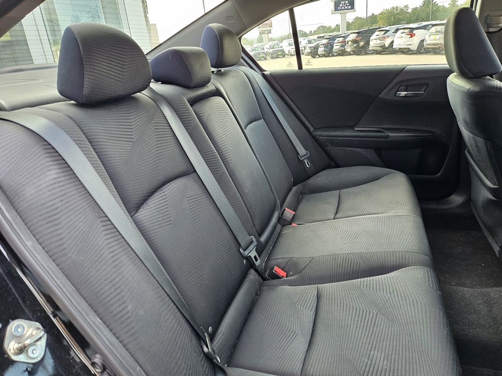 2016 Honda Accord LX photo 20