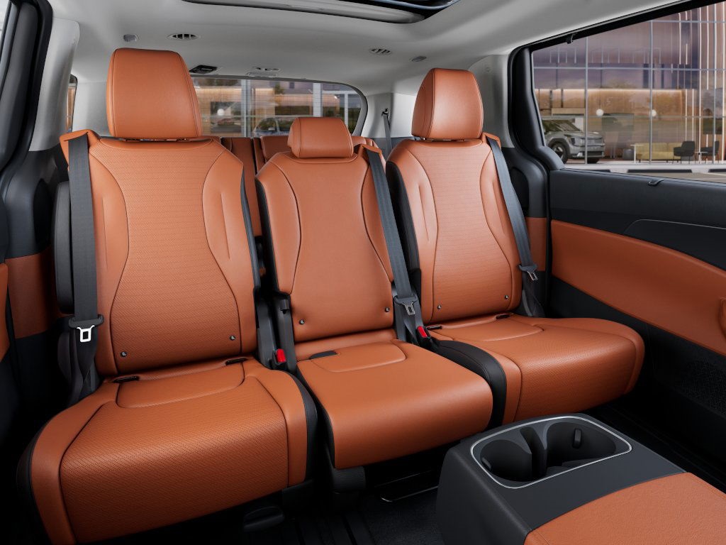 2025 Kia Carnival SX Prestige photo 16