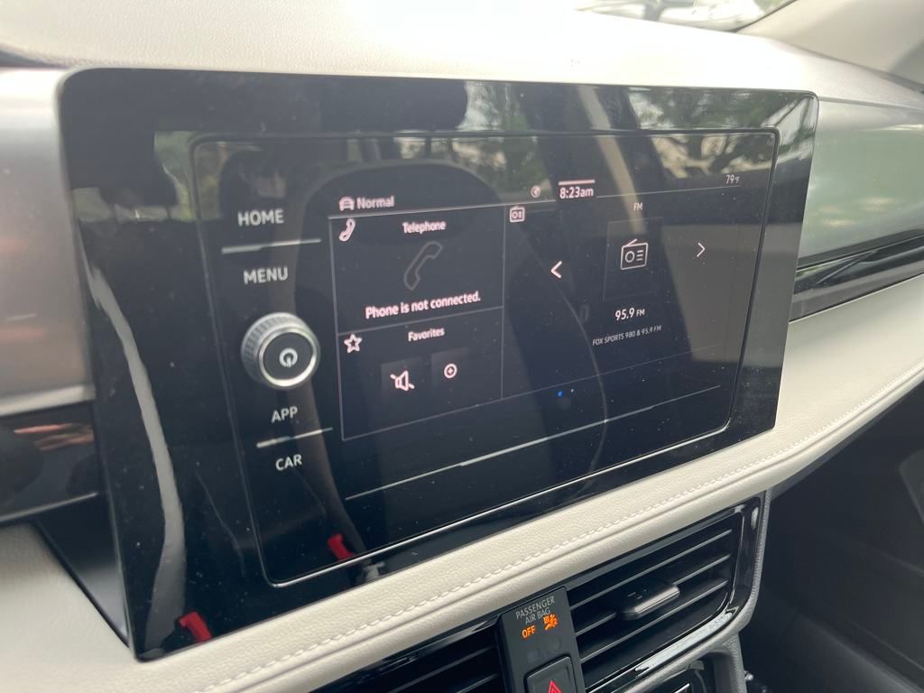 2025 Volkswagen Taos S photo 7