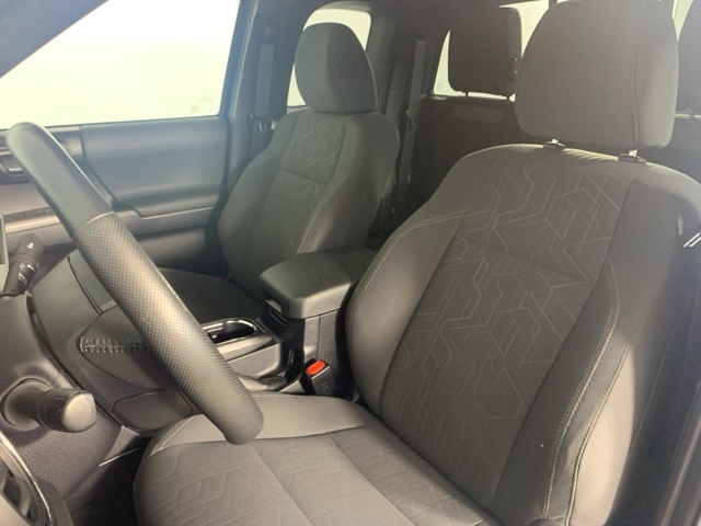 2018 Toyota Tacoma TRD Sport 4x4 Access Cab photo 11