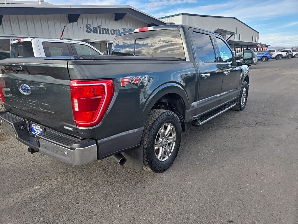 2021 Ford F-150 XLT photo 3