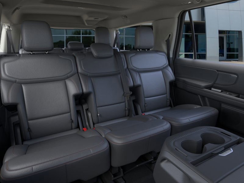 2025 Ford Expedition MAX photo 9