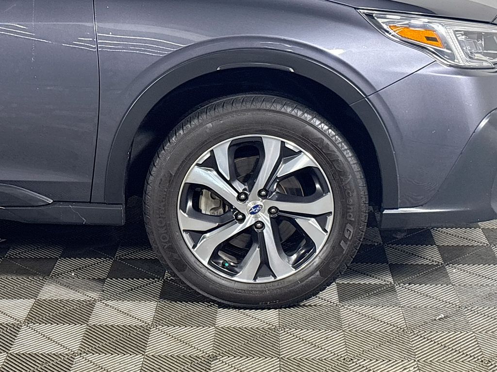 2022 Subaru Outback Limited photo 23