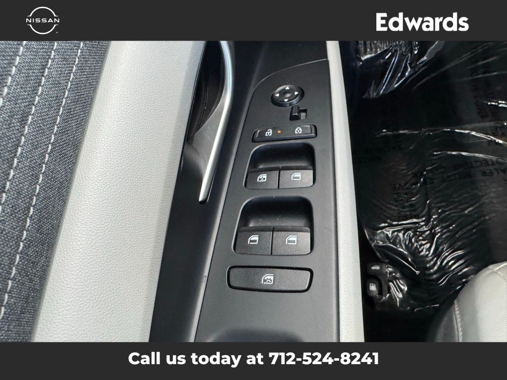 2024 Hyundai Elantra Limited photo 22