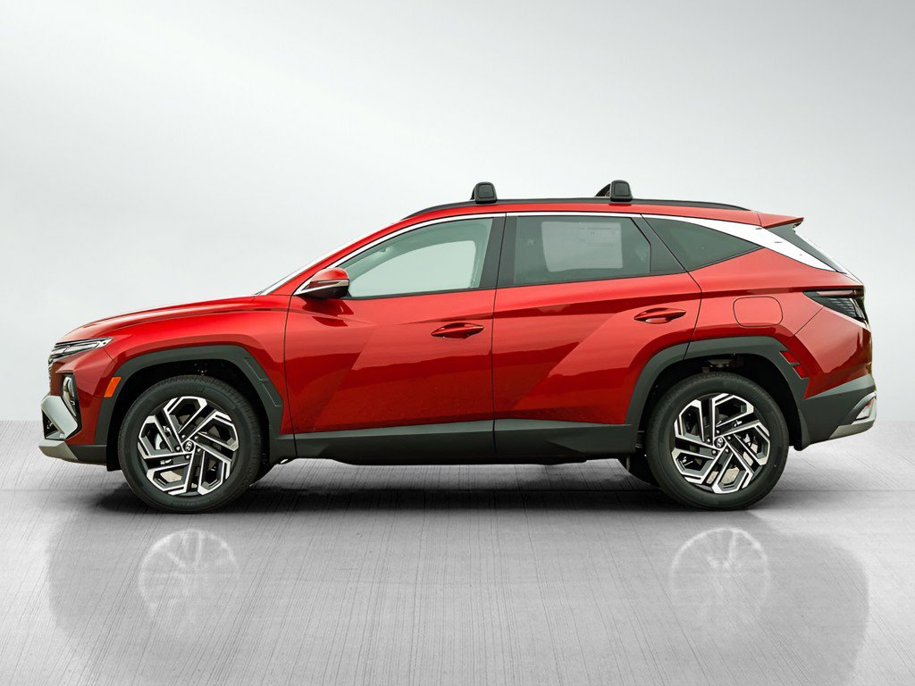 2025 Hyundai Tucson Limited photo 3