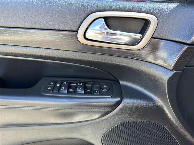 2014 Jeep Grand Cherokee Altitude photo 7