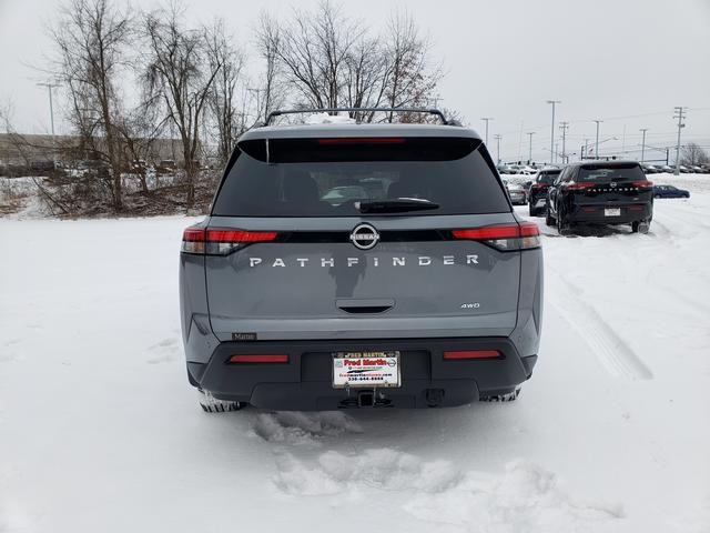 2025 Nissan Pathfinder SV photo 6