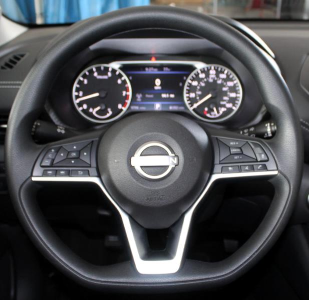 2024 Nissan Sentra SV photo 13