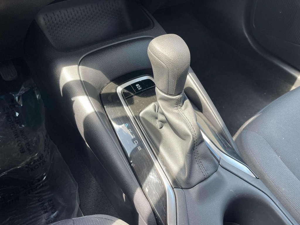 2025 Toyota Corolla LE photo 11