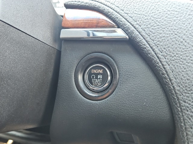 2015 Lincoln MKS EcoBoost photo 43