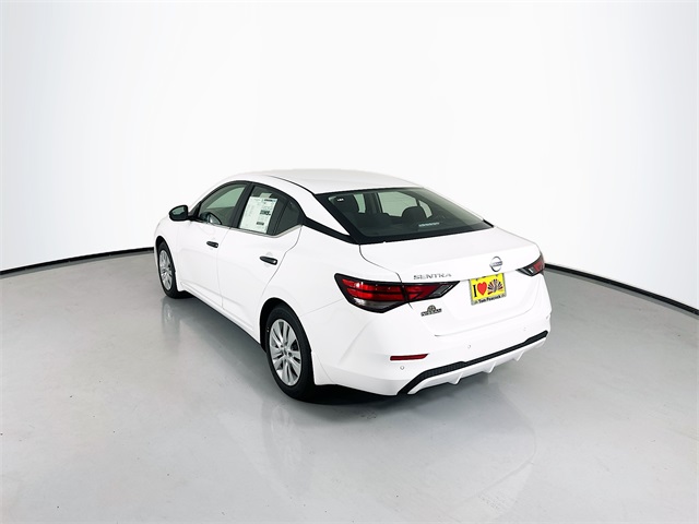 2025 Nissan Sentra S photo 5
