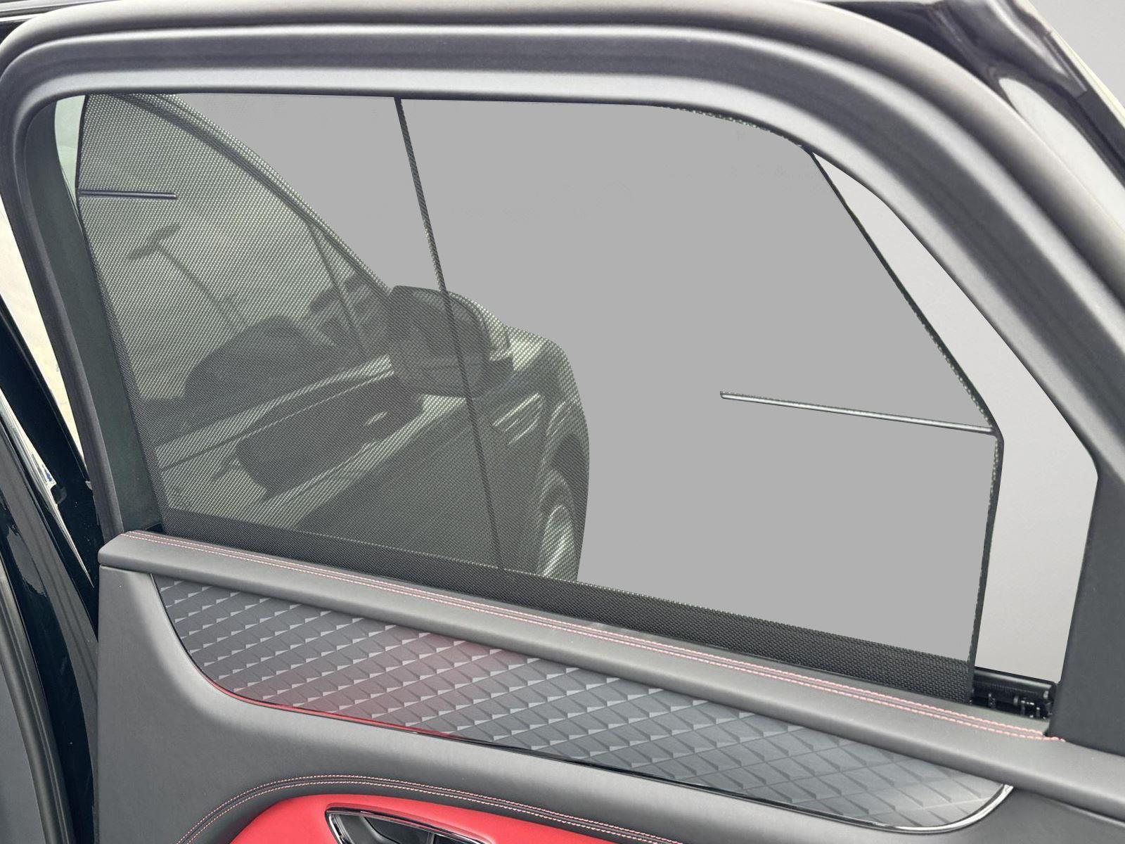 2024 Bentley Bentayga V8 photo 28