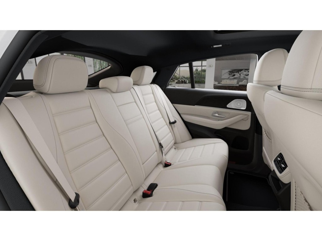 2026 Mercedes Benz GLE 450 4MATIC photo 4