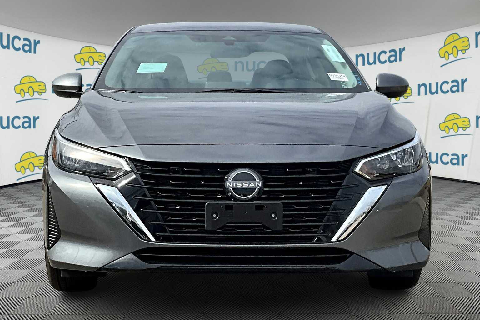 2025 Nissan Sentra SV photo 2