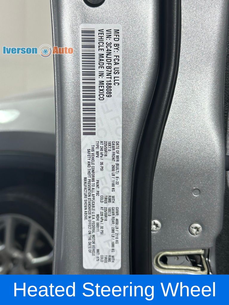 2022 Jeep Compass Latitude Lux photo 10