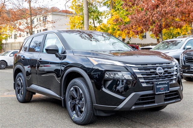 2026 Nissan Rogue SV photo 2