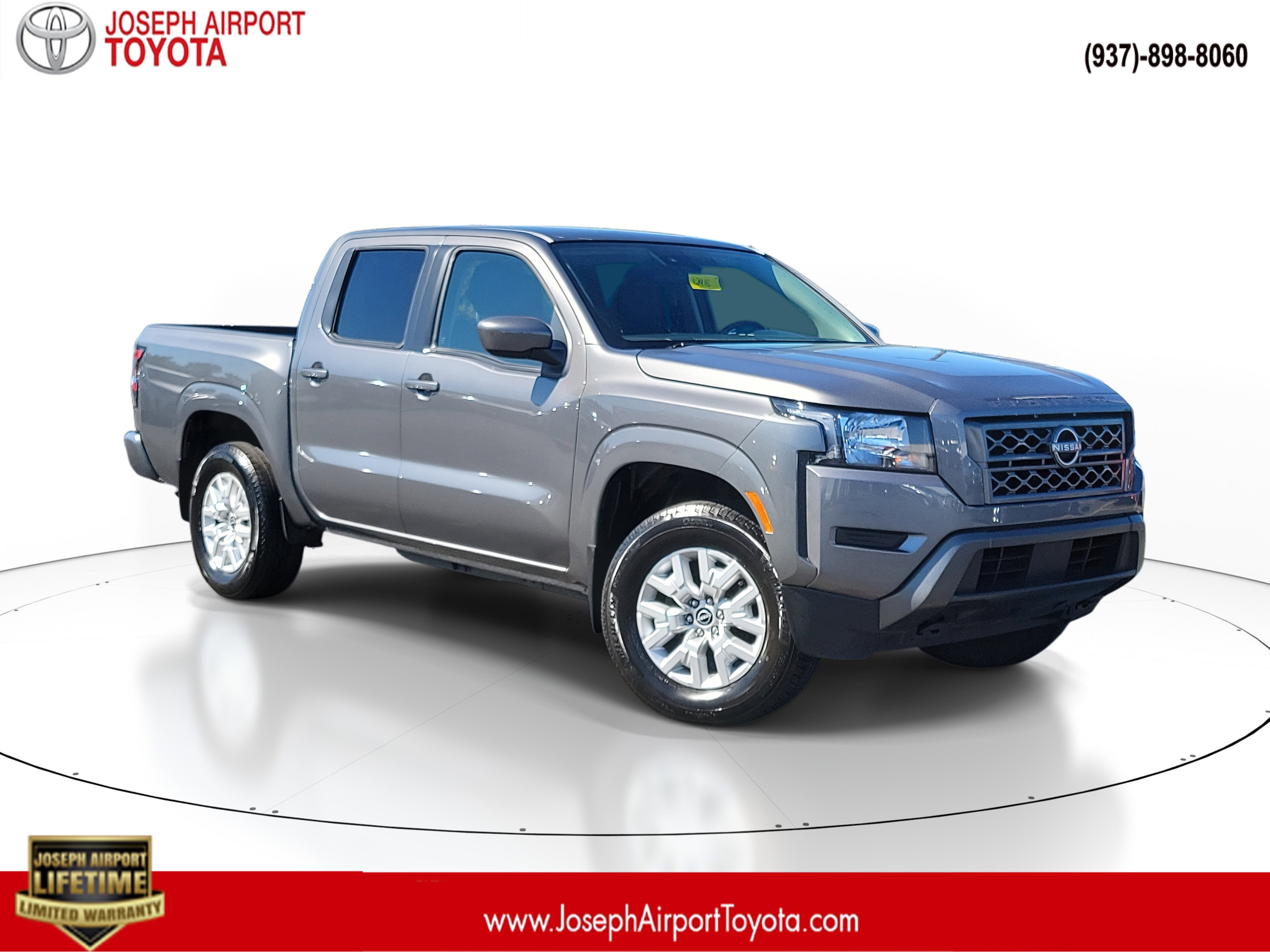 2023 Nissan Frontier SV's photo