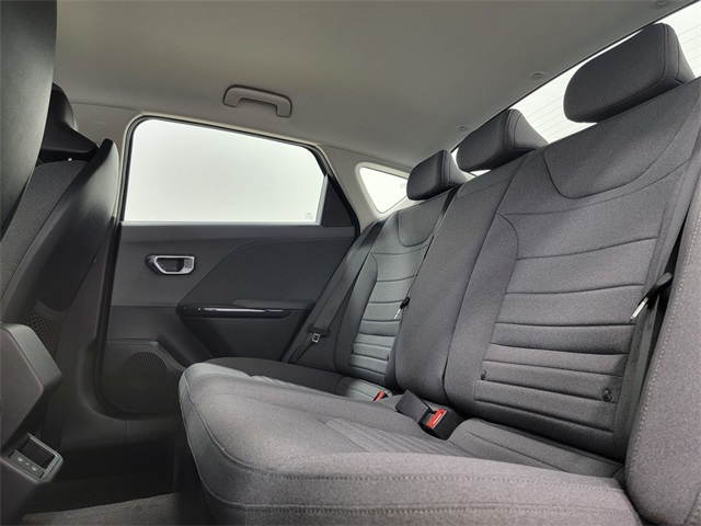 2025 Kia K4 EX photo 14