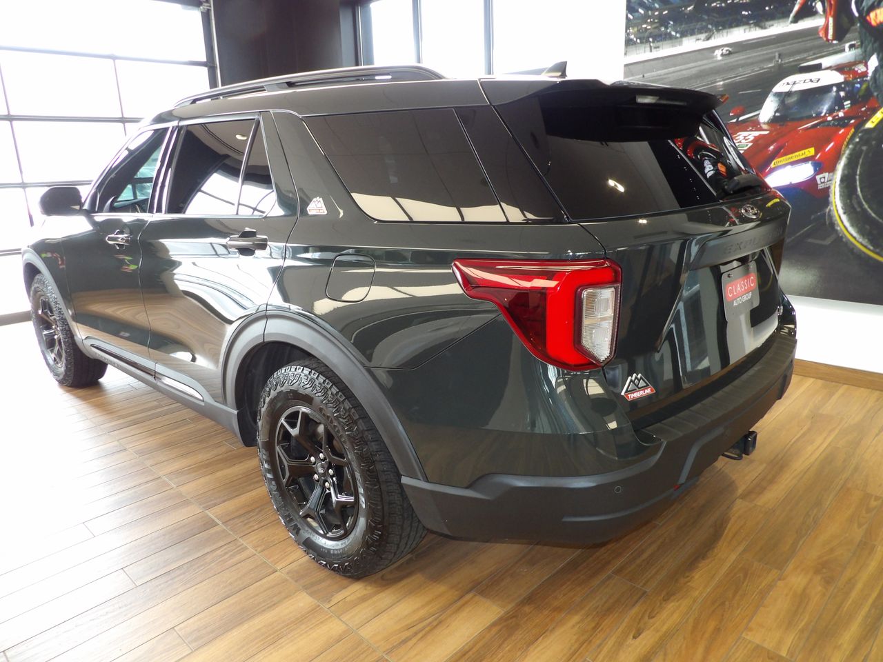 2022 Ford Explorer Timberline photo 8