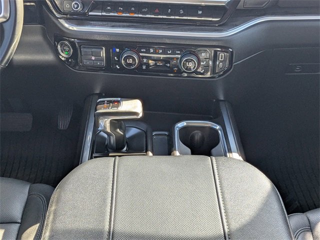 2025 Chevrolet Silverado 1500 LTZ photo 18