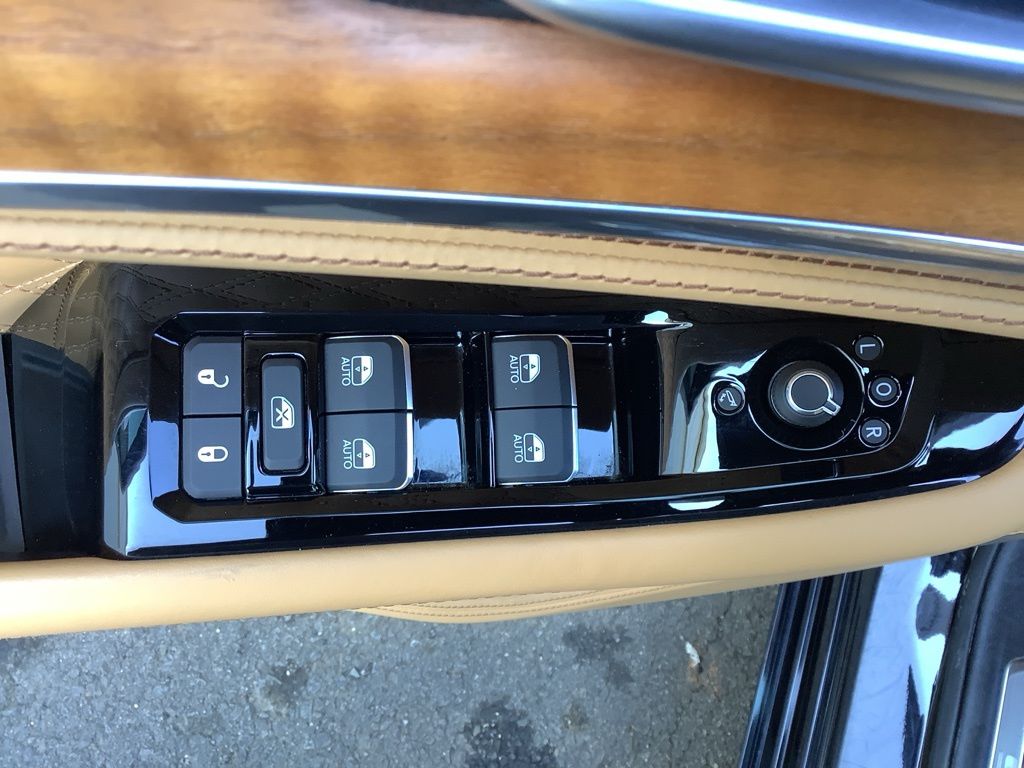 2023 Jeep Grand Cherokee L Summit photo 21