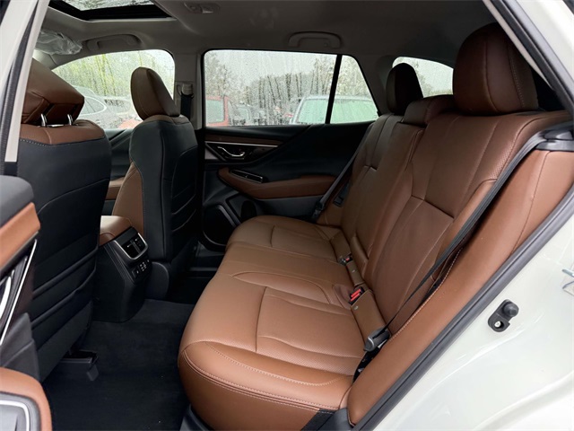 2025 Subaru Outback Touring XT photo 12