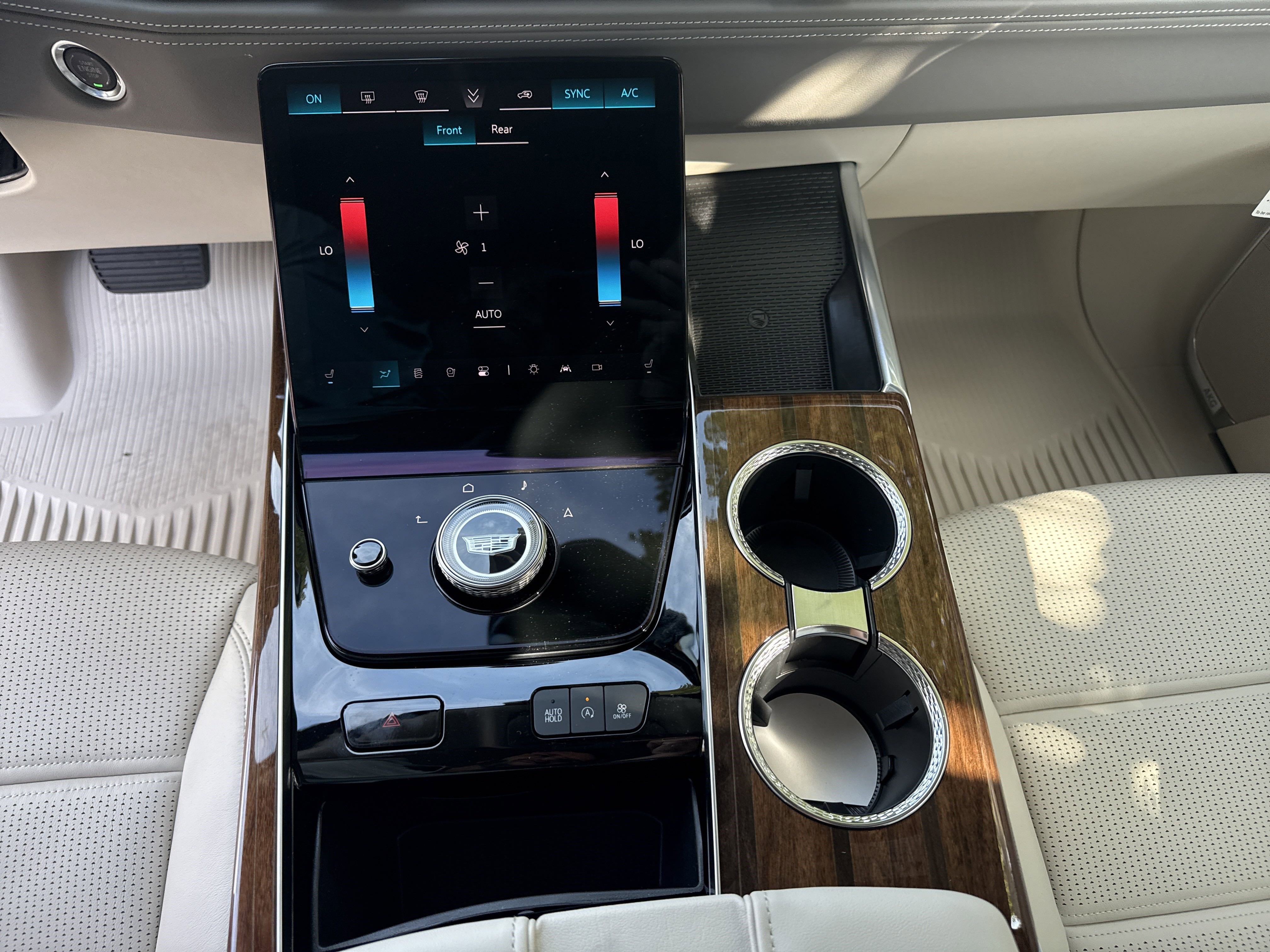 2025 Cadillac Escalade ESV Sport Platinum photo 15