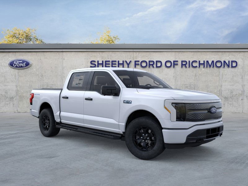 2025 Ford F-150 Lightning XLT's photo