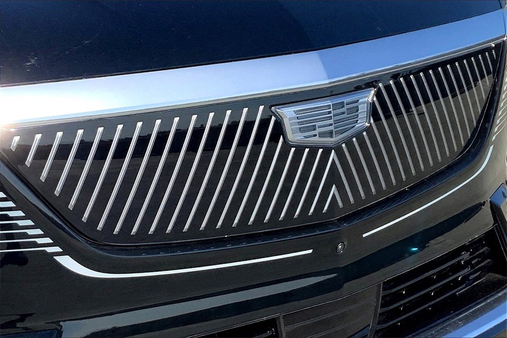 2025 Cadillac Escalade IQ Luxury photo 31