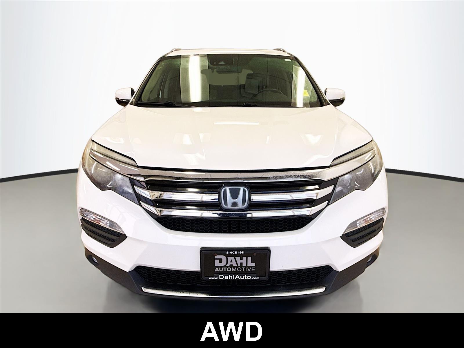 Used 2016 Honda Pilot Elite with VIN 5FNYF6H0XGB047038 for sale in Sheboygan, WI