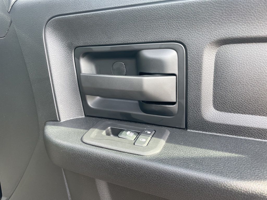 2026 Ram 2500 Tradesman photo 30