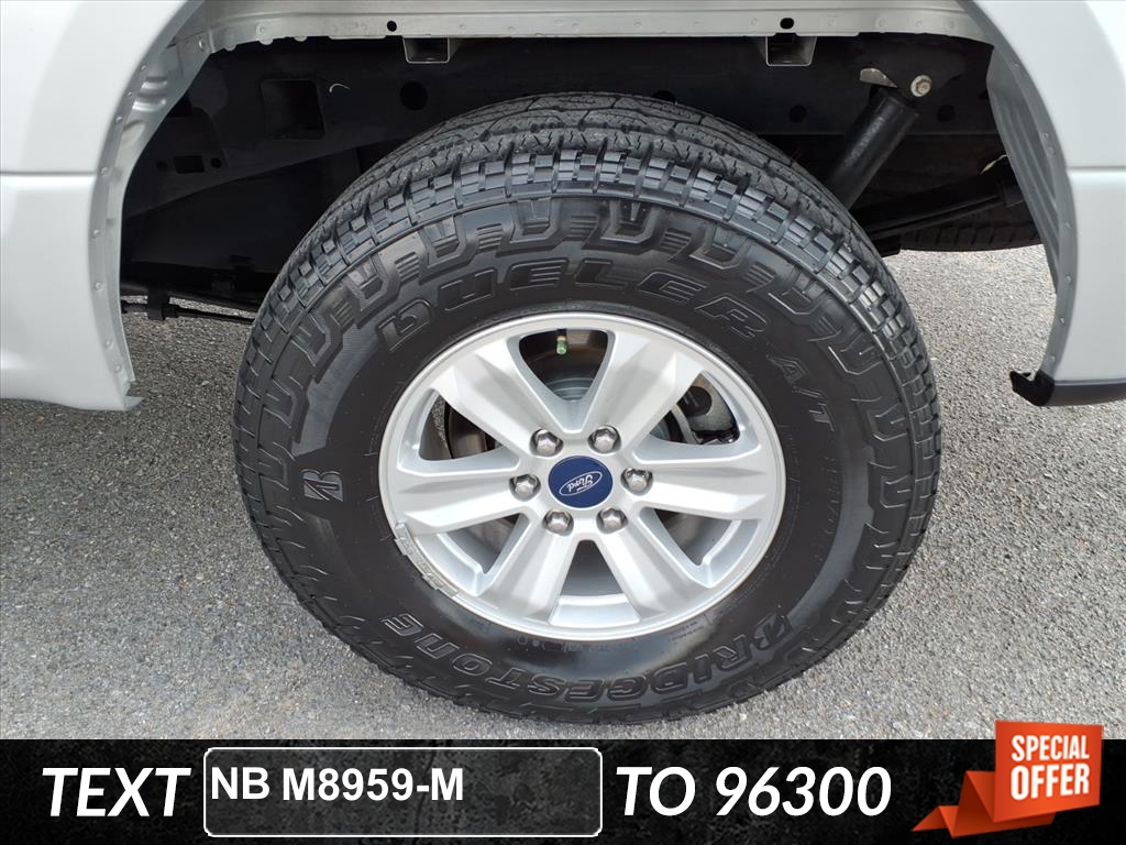2017 Ford F-150 XLT photo 4
