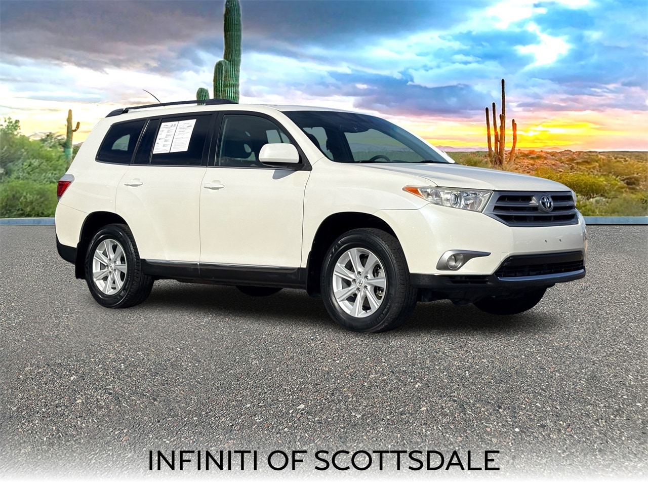 2012 Toyota Highlander Base's photo