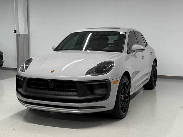 2023 Porsche Macan GTS's photo
