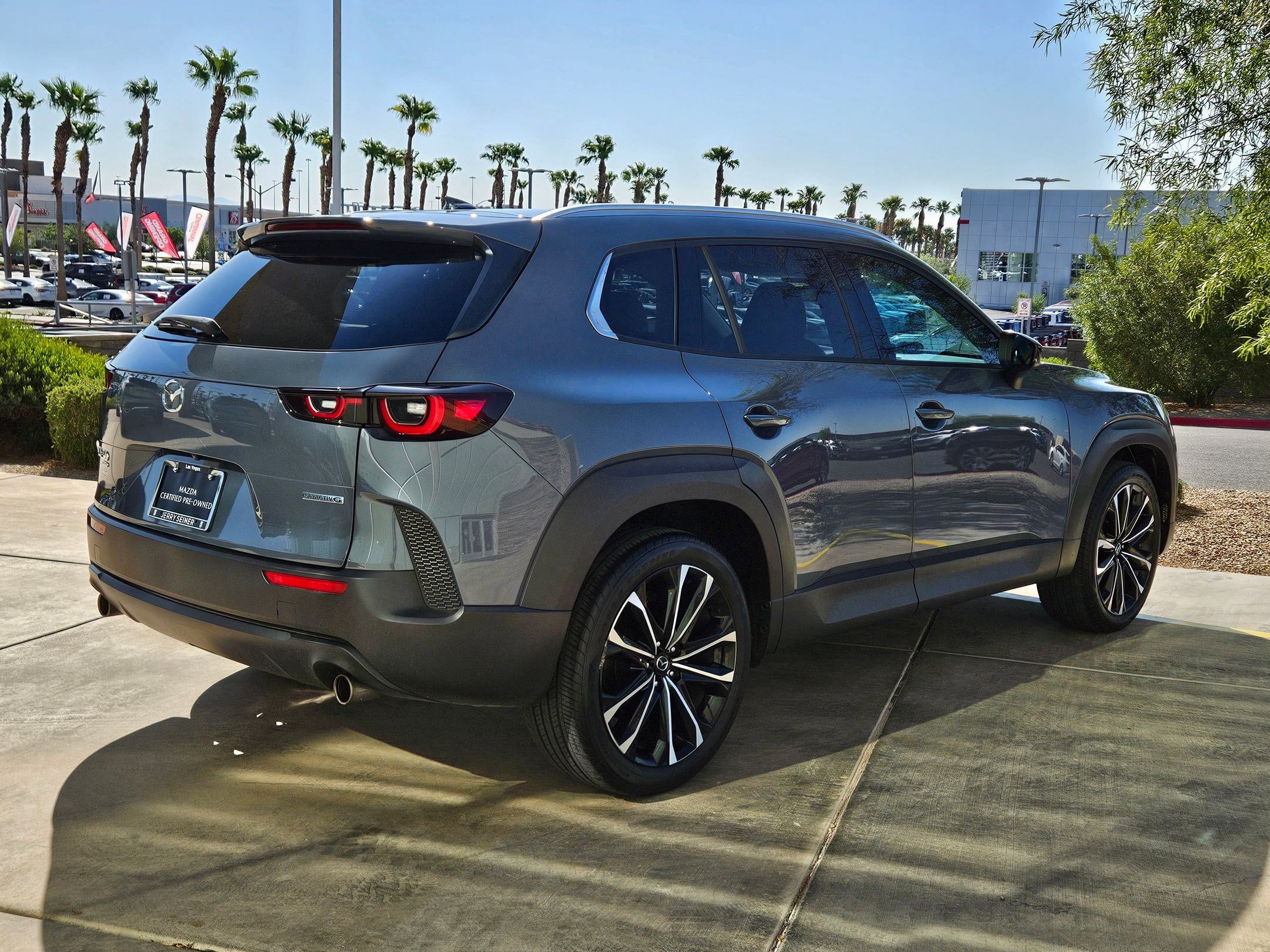 2023 Mazda CX-50 2.5 Premium Plus photo 5