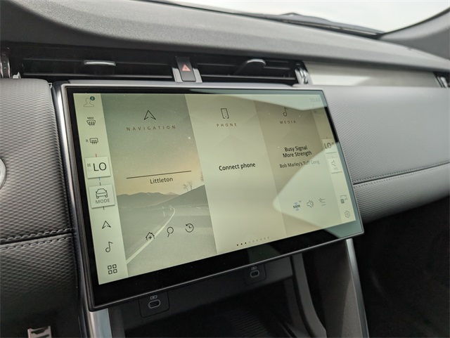 2025 Land Rover Discovery Sport SE photo 10