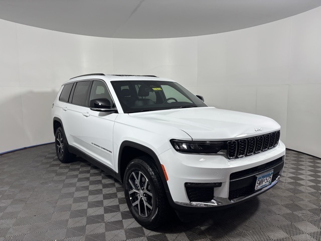 2025 Jeep Grand Cherokee L Limited's photo