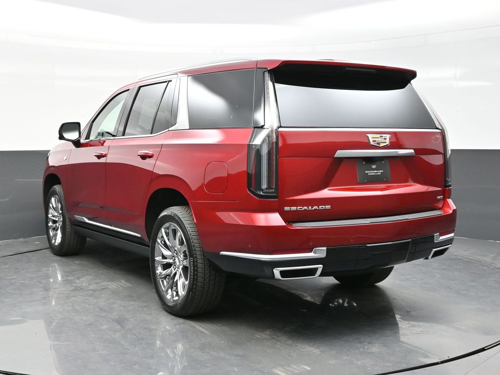 2025 Cadillac Escalade Premium Luxury photo 3