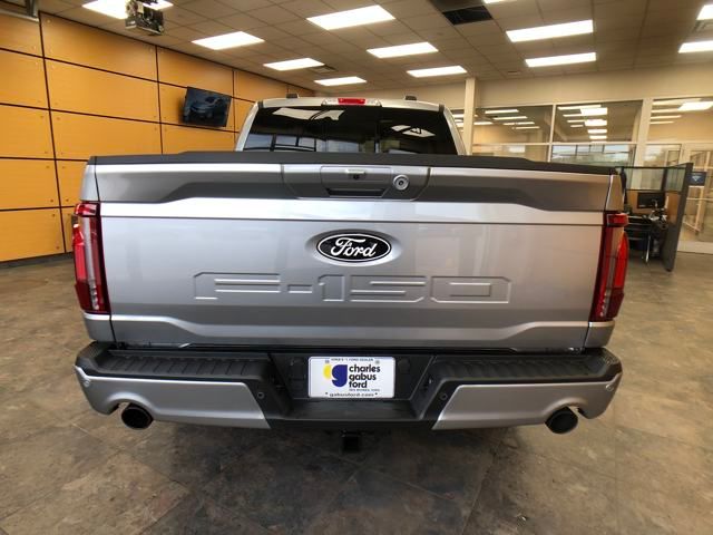 2025 Ford F-150 Lariat photo 6
