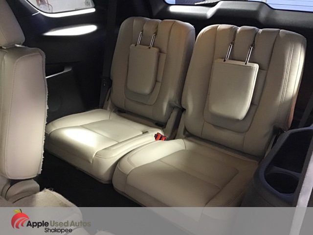 2014 Ford Explorer XLT photo 16