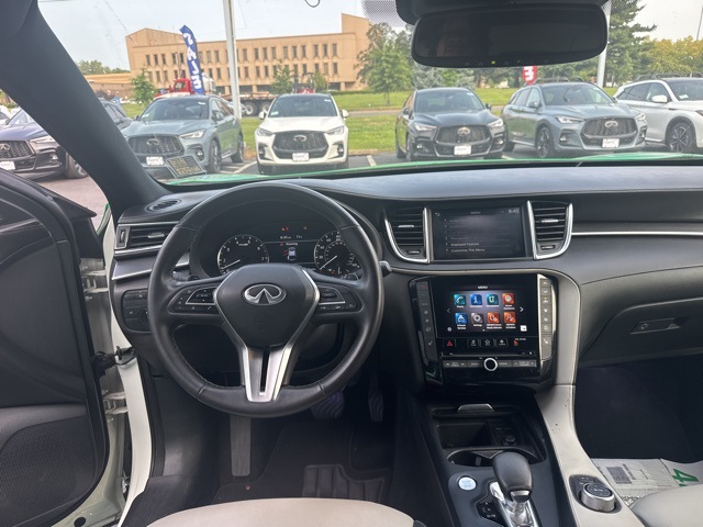 2022 Infiniti QX55 Luxe photo 11