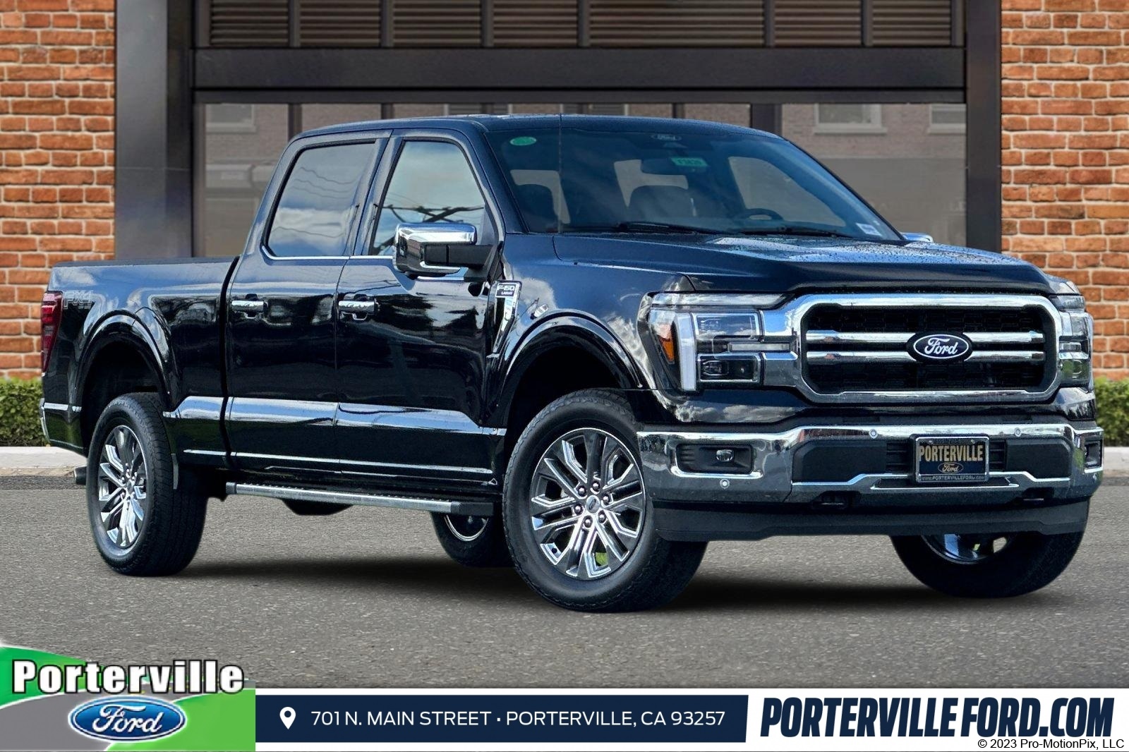 2025 Ford F-150 Lariat's photo