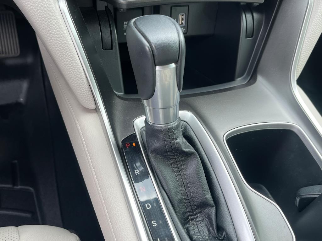 2019 Honda Accord EX-L photo 12