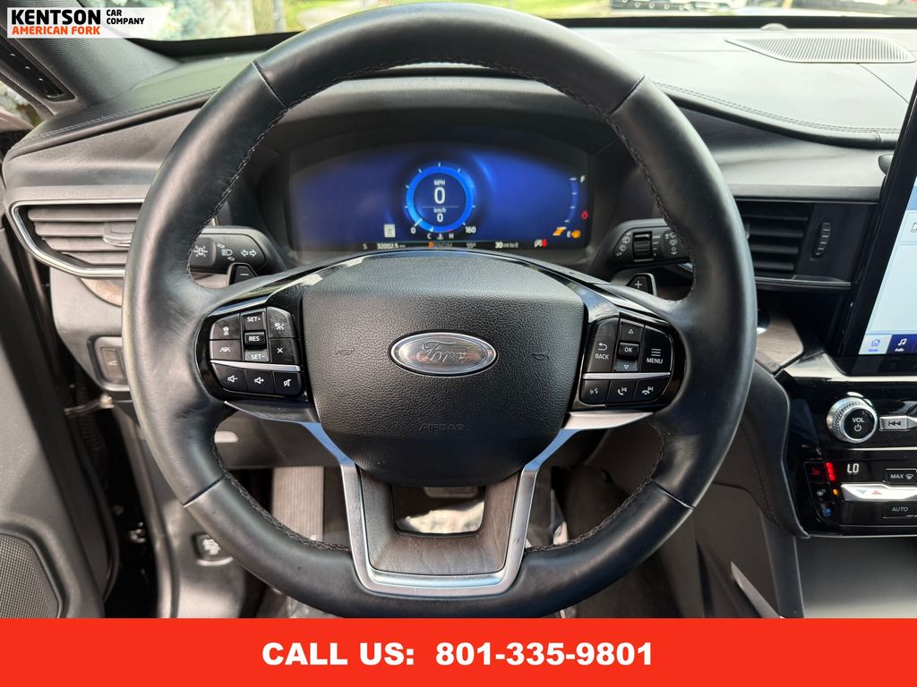 2021 Ford Explorer Platinum photo 14