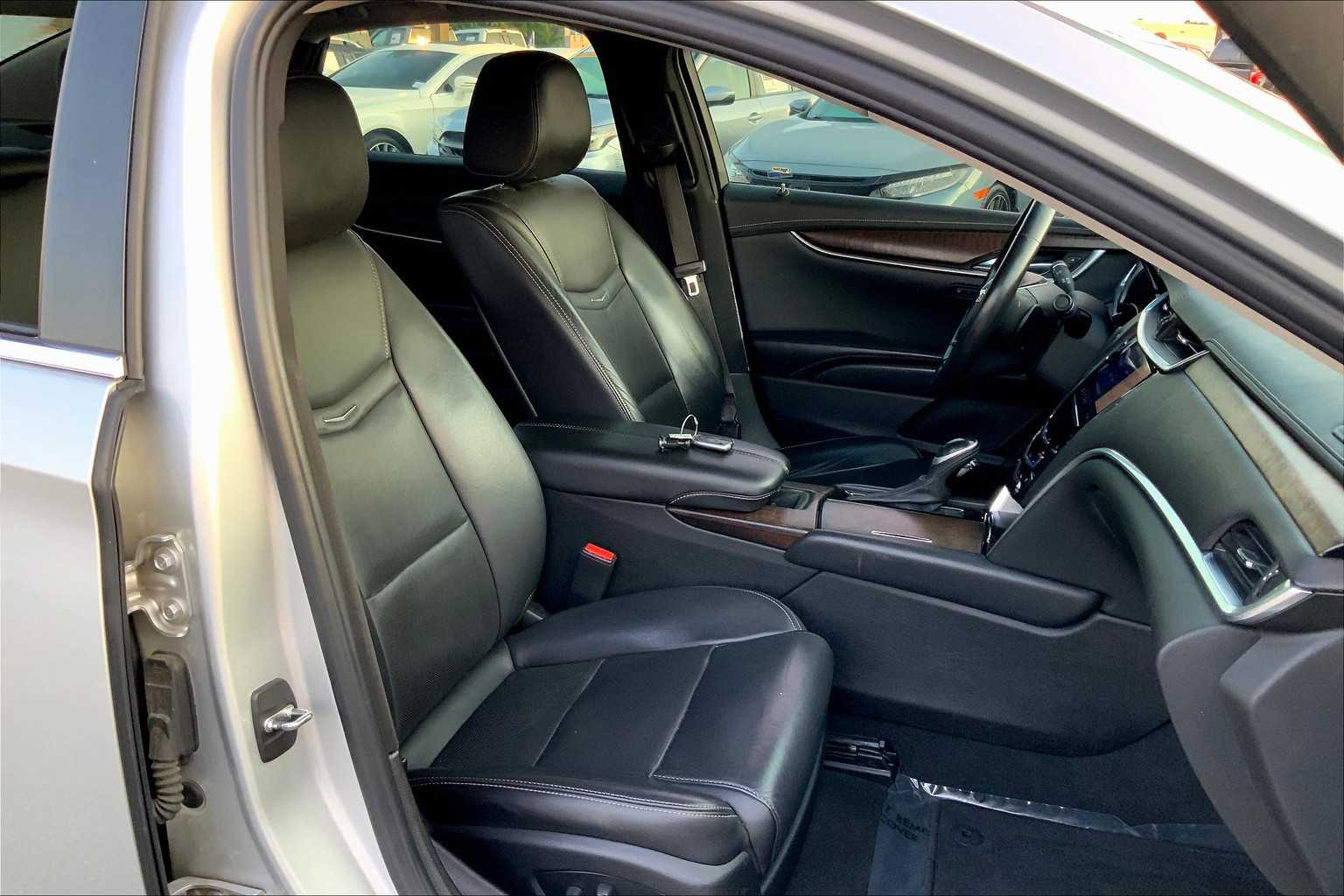 2018 Cadillac XTS Luxury photo 7