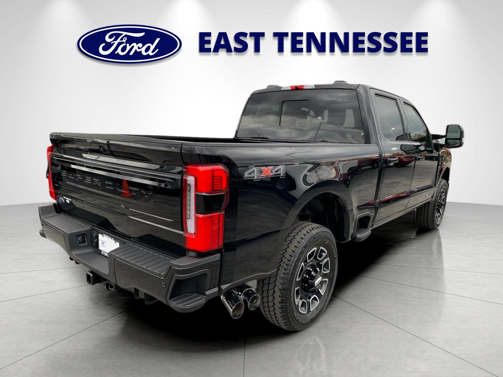 2026 Ford F-250 Platinum photo 2