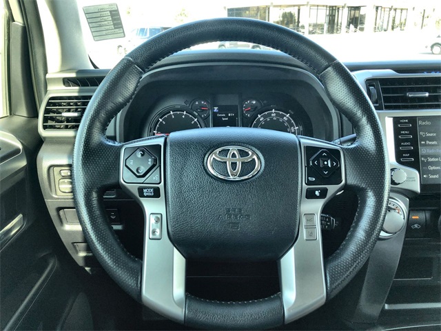 2024 Toyota 4Runner SR5 Premium photo 5