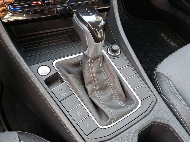 2025 Volkswagen Jetta 1.5T SE photo 15