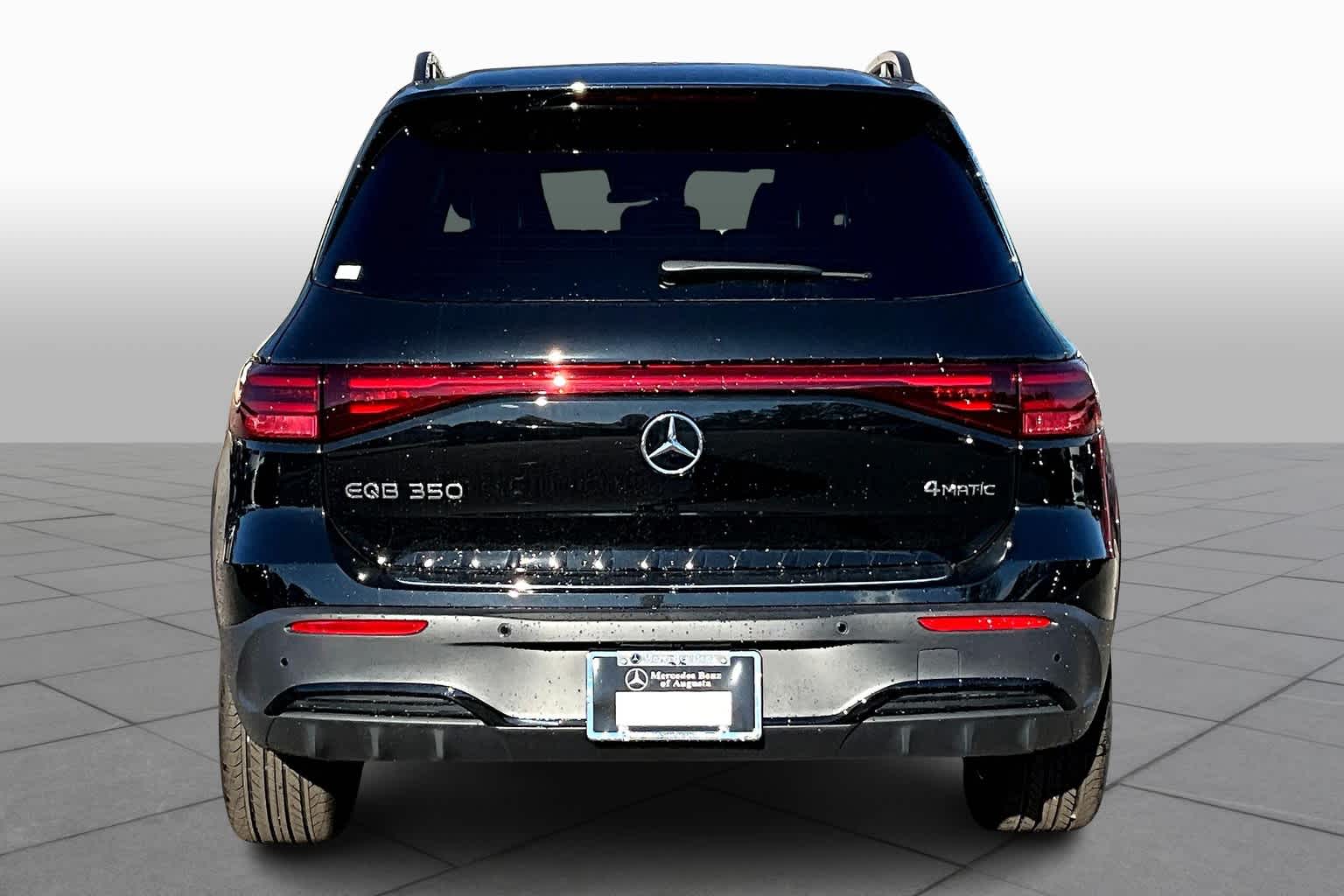 2024 Mercedes Benz EQB 350 4MATIC photo 3